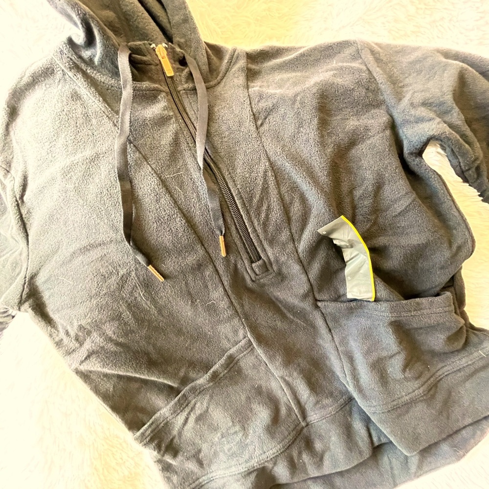 5 for 25. NWT, black fleece